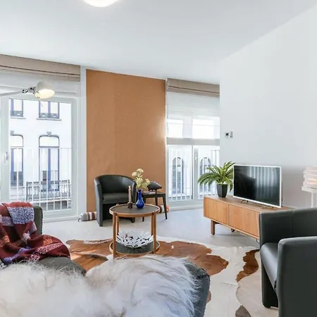 Huswell - '2katelijne' In Centre Of Apartment *